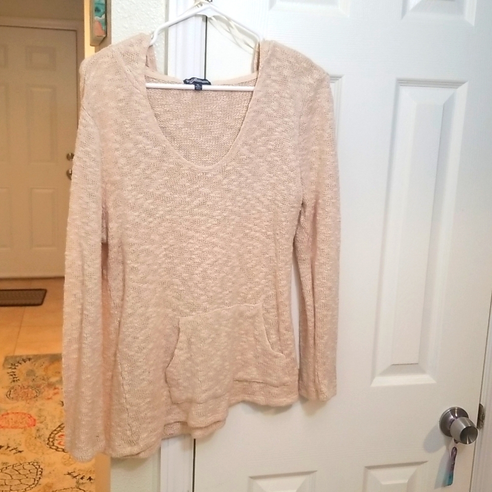 Hooded sweater
